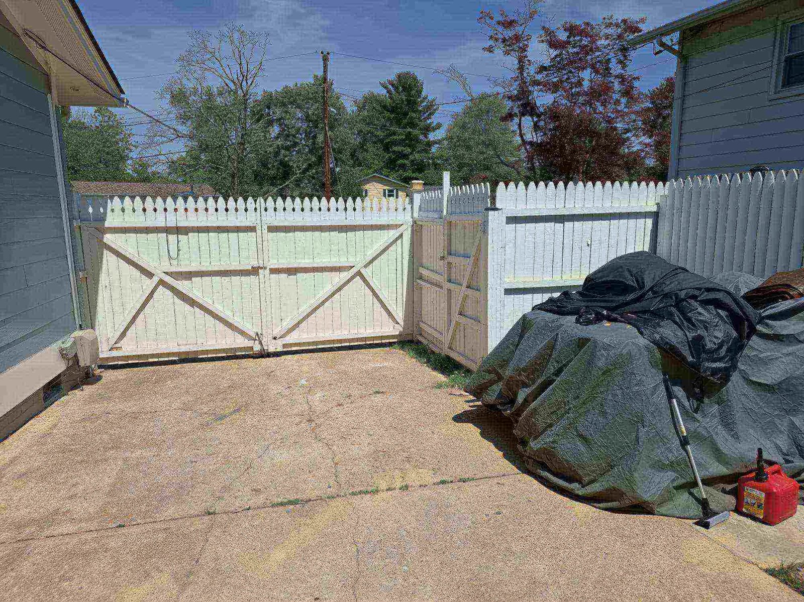 Sam's Power washing & Window Cleaning